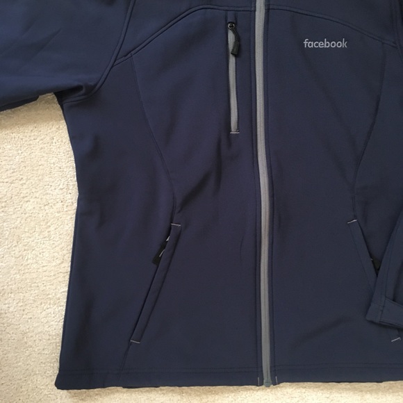 Ladies collector item Facebook hooded zip front  jacket - Picture 2 of 3